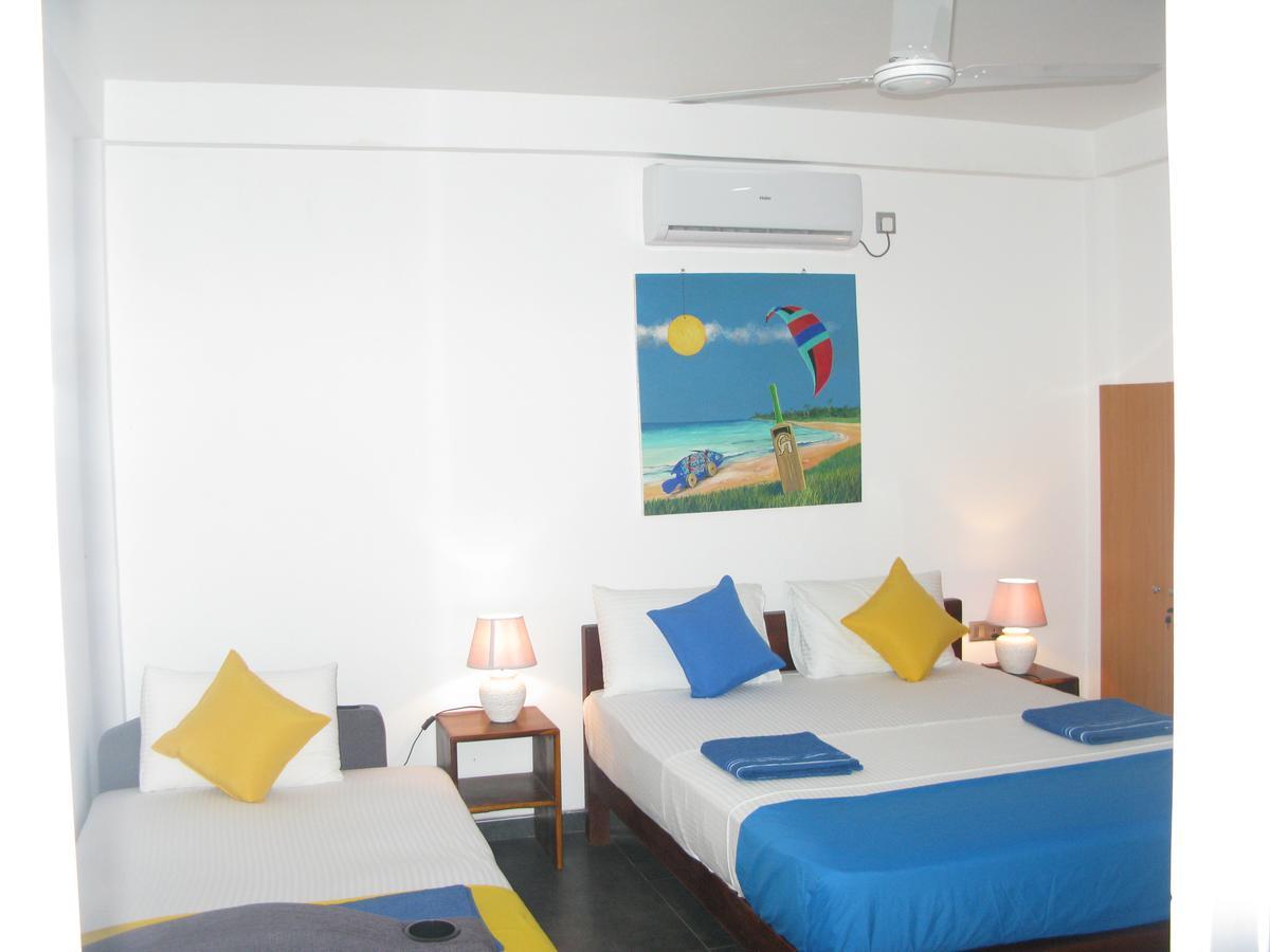 Anuhas Airport Villas Катунаяка Экстерьер фото